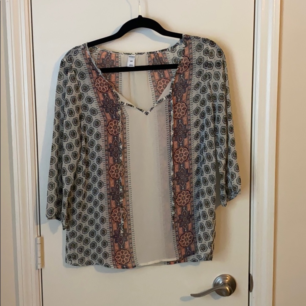 Sheer 1/4 sleeve shirt size small